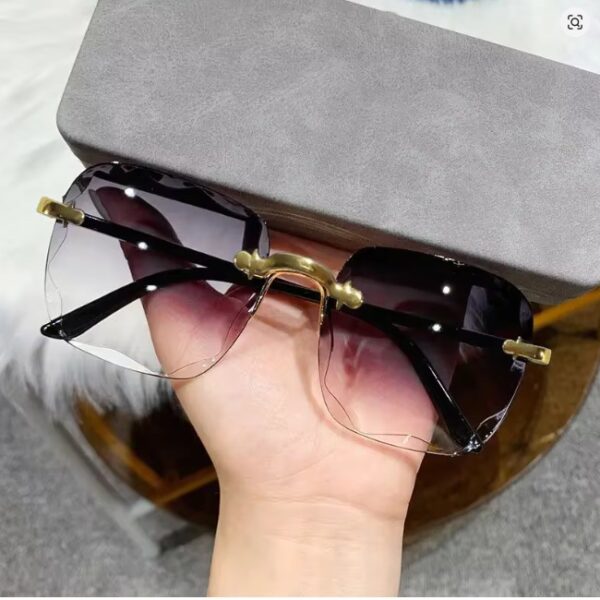 Naiste päikeseprillid