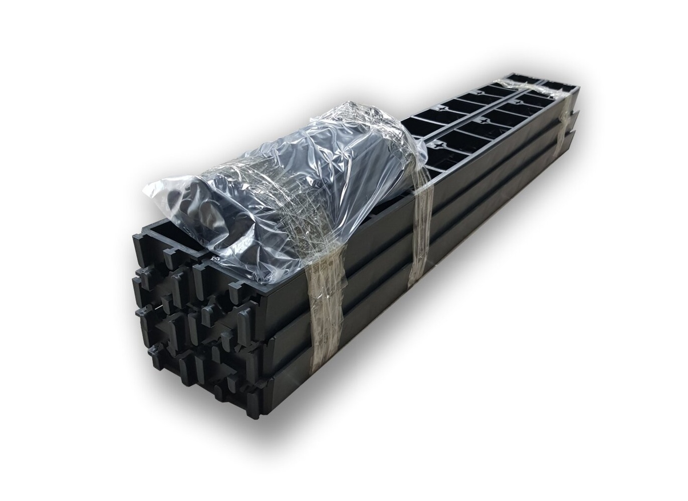 plastikustääretugi12
